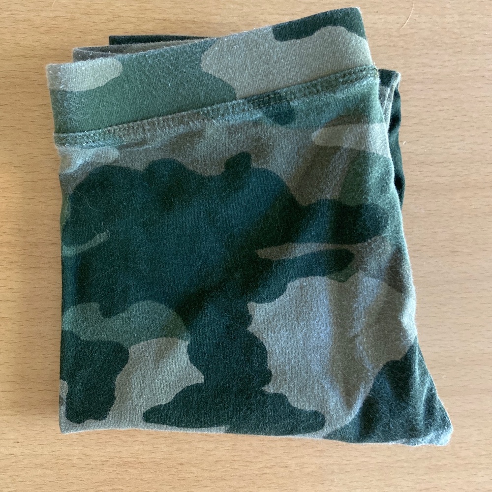 Camo leggings